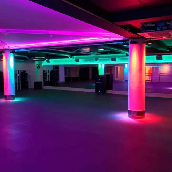 Pavimento-motion