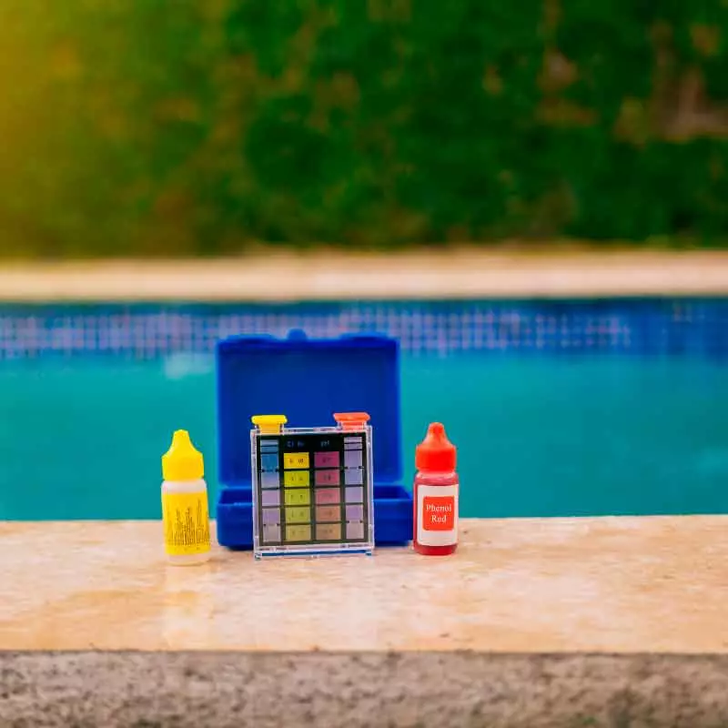 Medición y dosificación para piscinas privadas