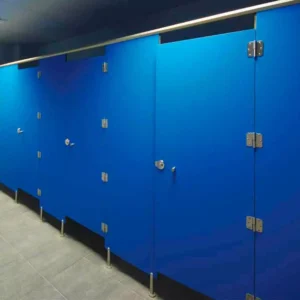 Módulos fenólicos para cabinas de vestuarios