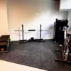 Instalación loseta caucho moteado blanco