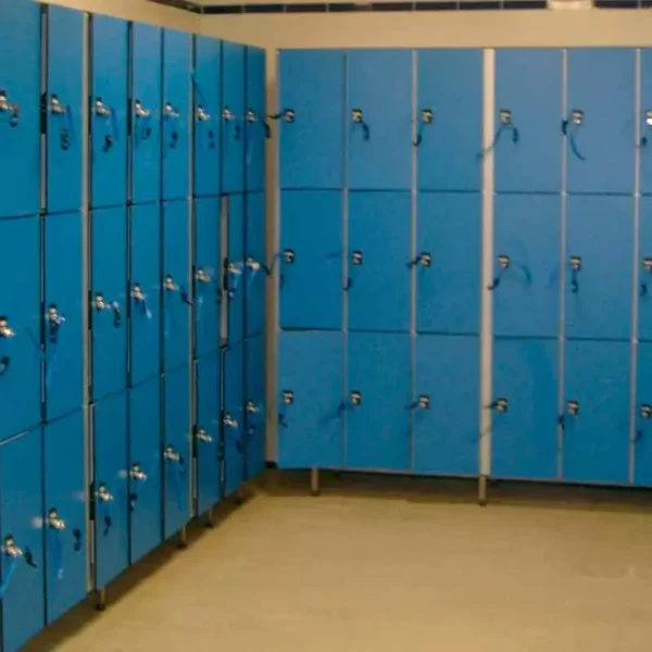 Taquillas de 3 puertas